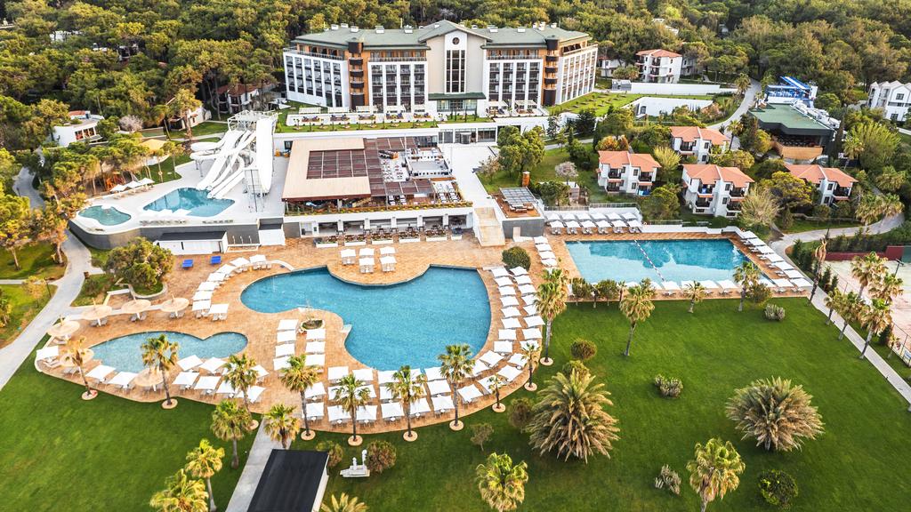 Antalya, cea mai buna alegere pentru familiile cu copii. Review hotel Voyage Sorgun.